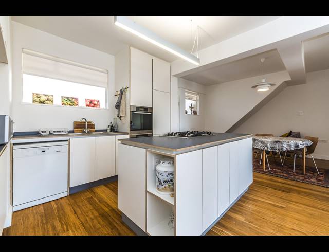 2 BEDROOM APARTMENT TO LET IN CRAIGHALL PARK